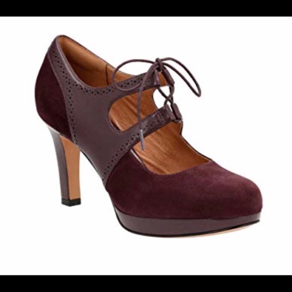 Clarks Shoes - Clarks Artisan Delsie Glee Platform Pump